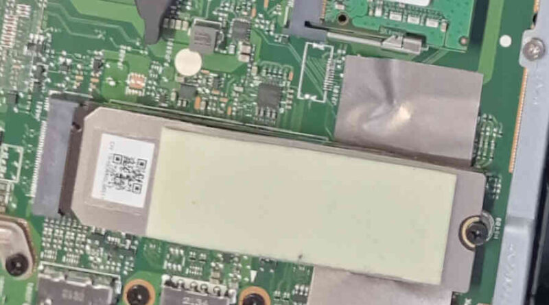 dysk ssd nvme w laptopie
